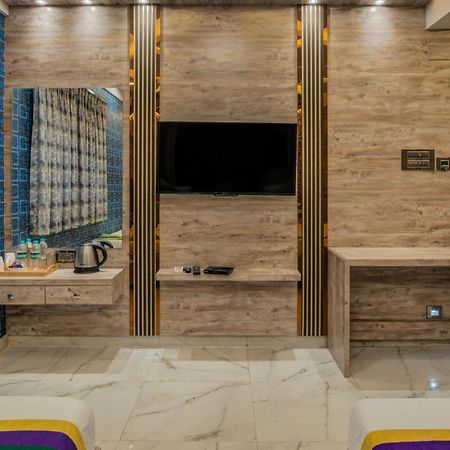 Hotel Treebo Orion Sapphire, Beck Bagan Calcuta Exterior foto
