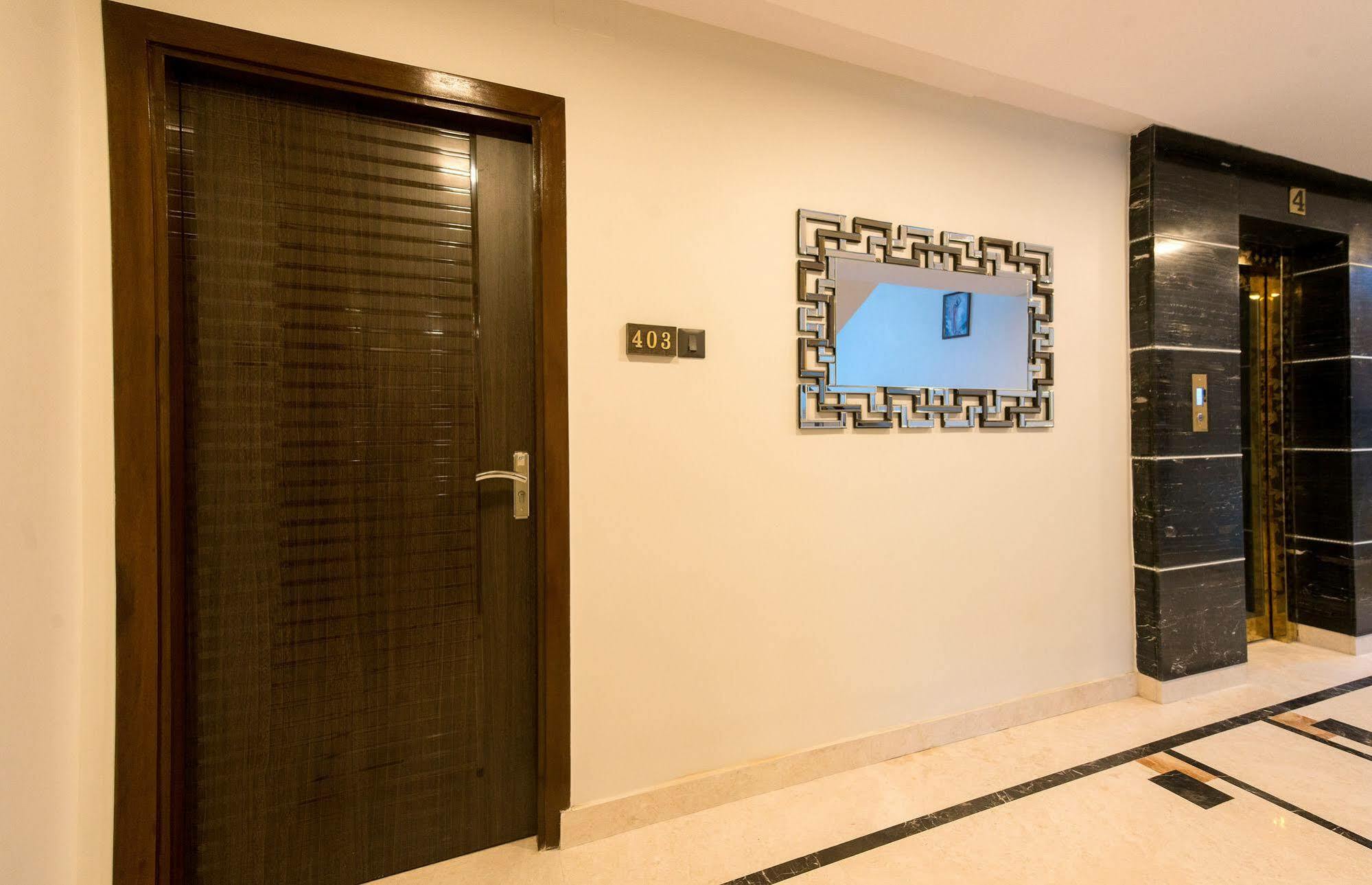 Hotel Treebo Orion Sapphire, Beck Bagan Calcuta Exterior foto