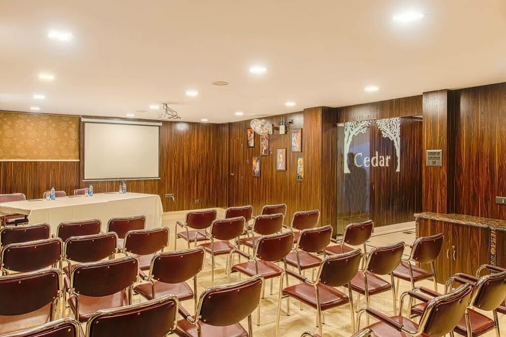 Hotel Treebo Orion Sapphire, Beck Bagan Calcuta Exterior foto